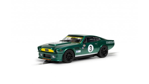 Aston Martin V8 - Chris Scragg Racing